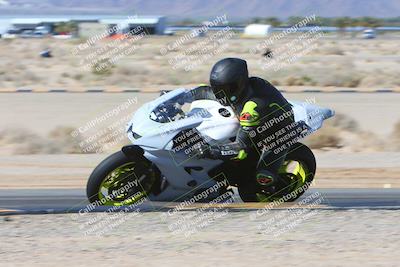 media/Feb-04-2024-SoCal Trackdays (Sun) [[91d6515b1d]]/7-Turn 9 Inside (1140am)/